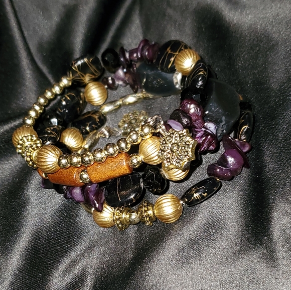 NWOT bracelet - Picture 1 of 7